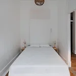 Fintas Delux Apartment
