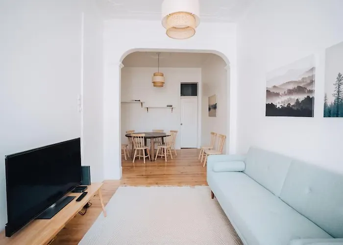 Fintas Delux Apartment